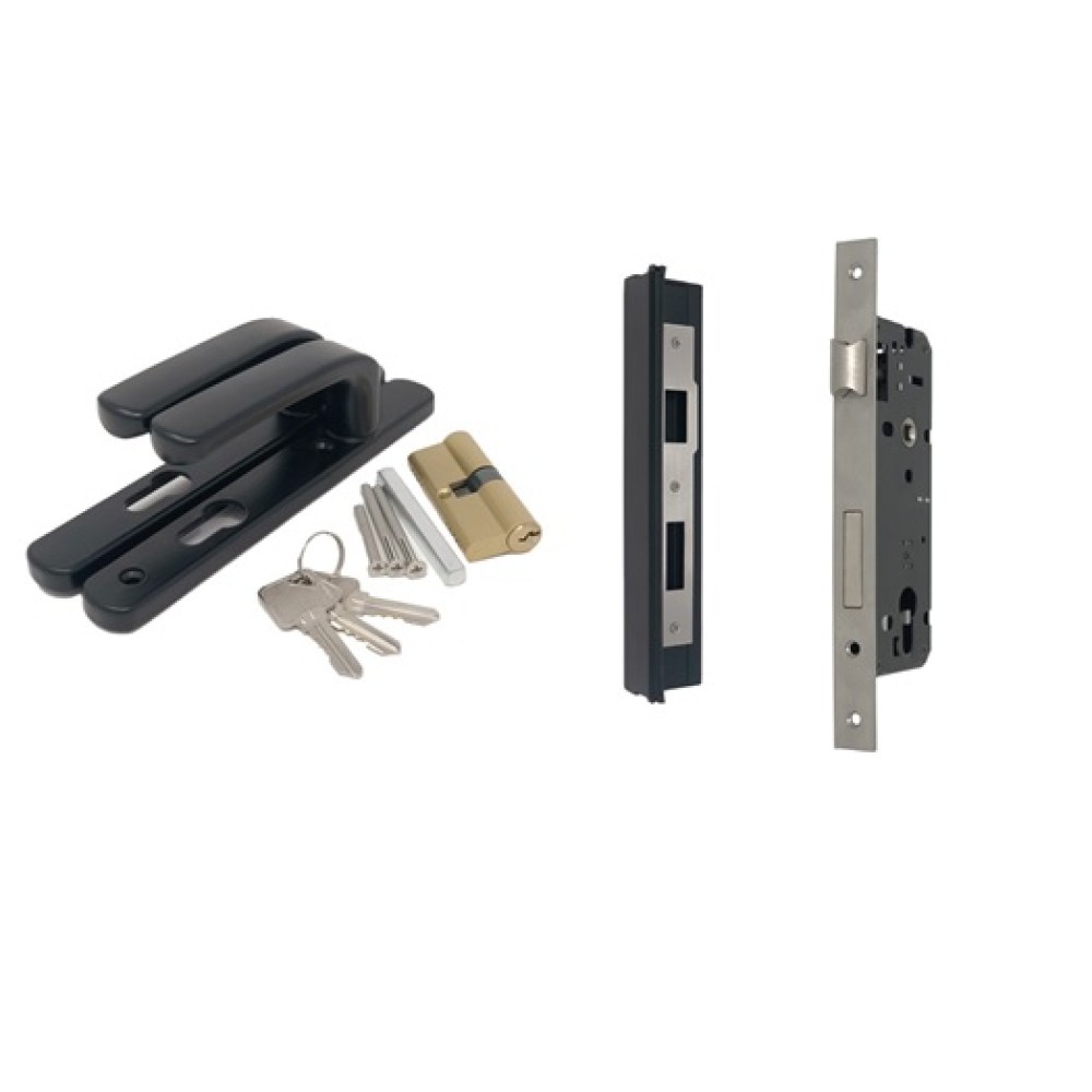 Black lever handles, keep, mortice lock and cylinder with keys for the Ludlow gate