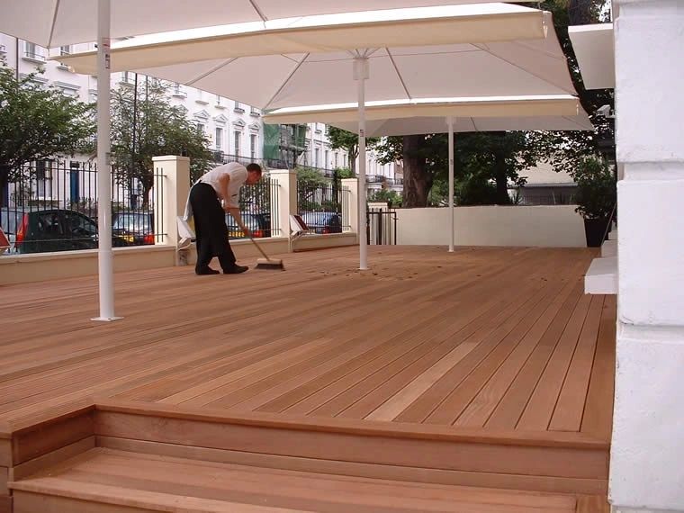 Timber decking with hidden fixings